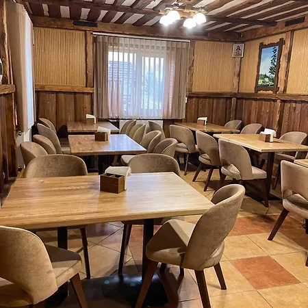 Lodge мамо, я в карпатах Volosyanka (Lviv)