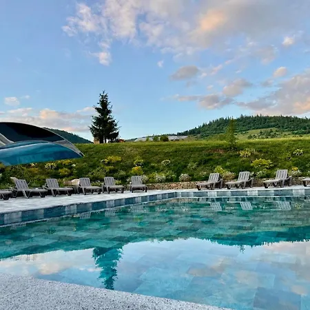 мамо, я в карпатах Lodge *