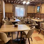 Lodge мамо, я в карпатах Volosyanka (Lviv)